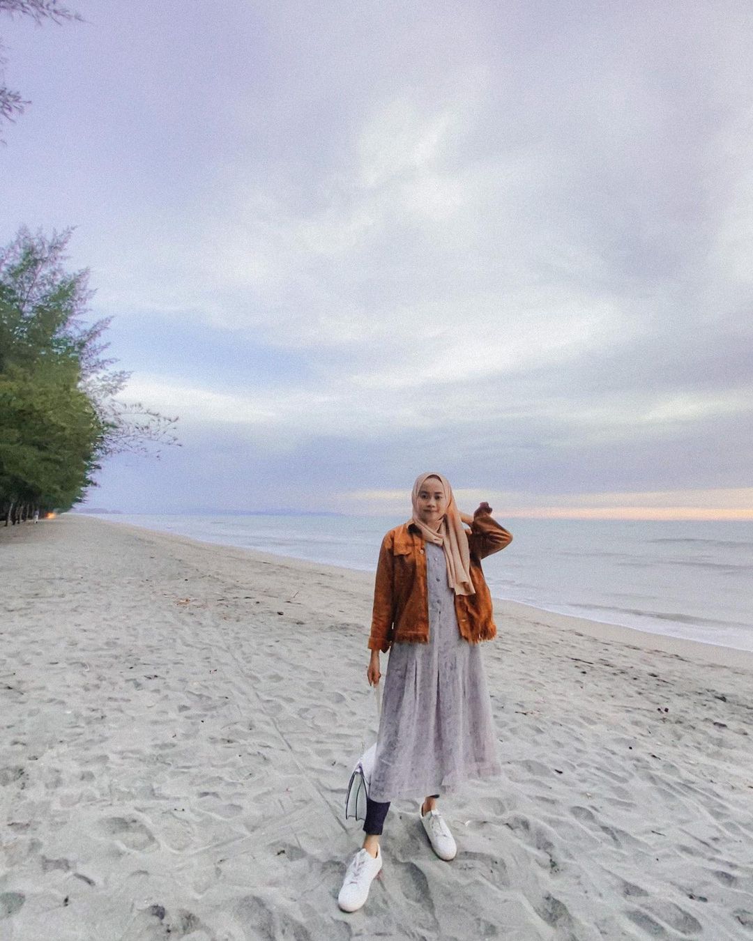 Ragam Destinasi Wisata di Pantai Tiram Ragam Destinasi Wisata di Pantai Tiram